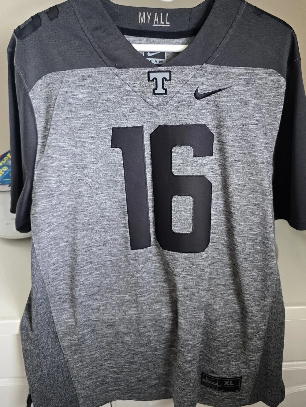 Tennessee Vols Grey Nike #16 Jersey
